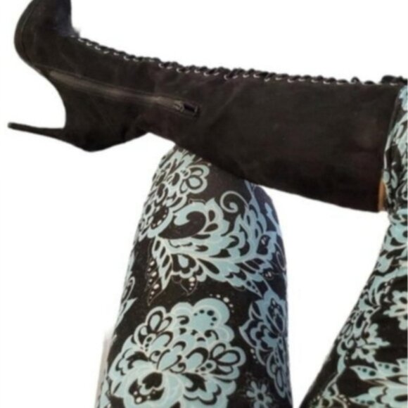 Black Eyelet Lace Up Platform Suedette Boots - Picture 12 of 16